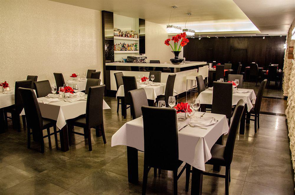 Queen Boutique Hotel 4*